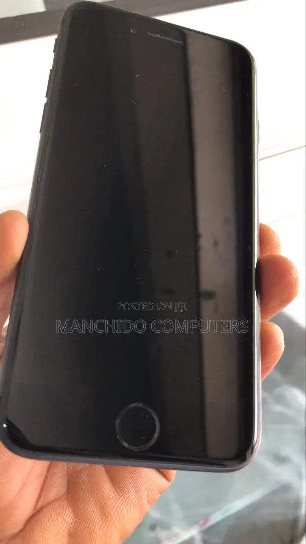 Apple iPhone 7 128 GB Black