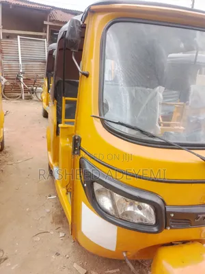 TVS Apache 180 RTR 2024 Yellow
