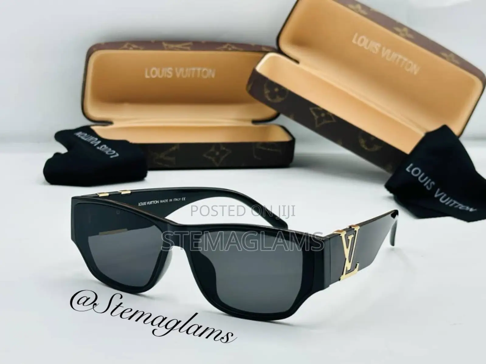 Louis Vuitton Square Large Fashionable Frame Glasses