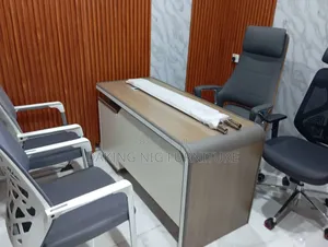 Quality 1.4 MTR Office Table