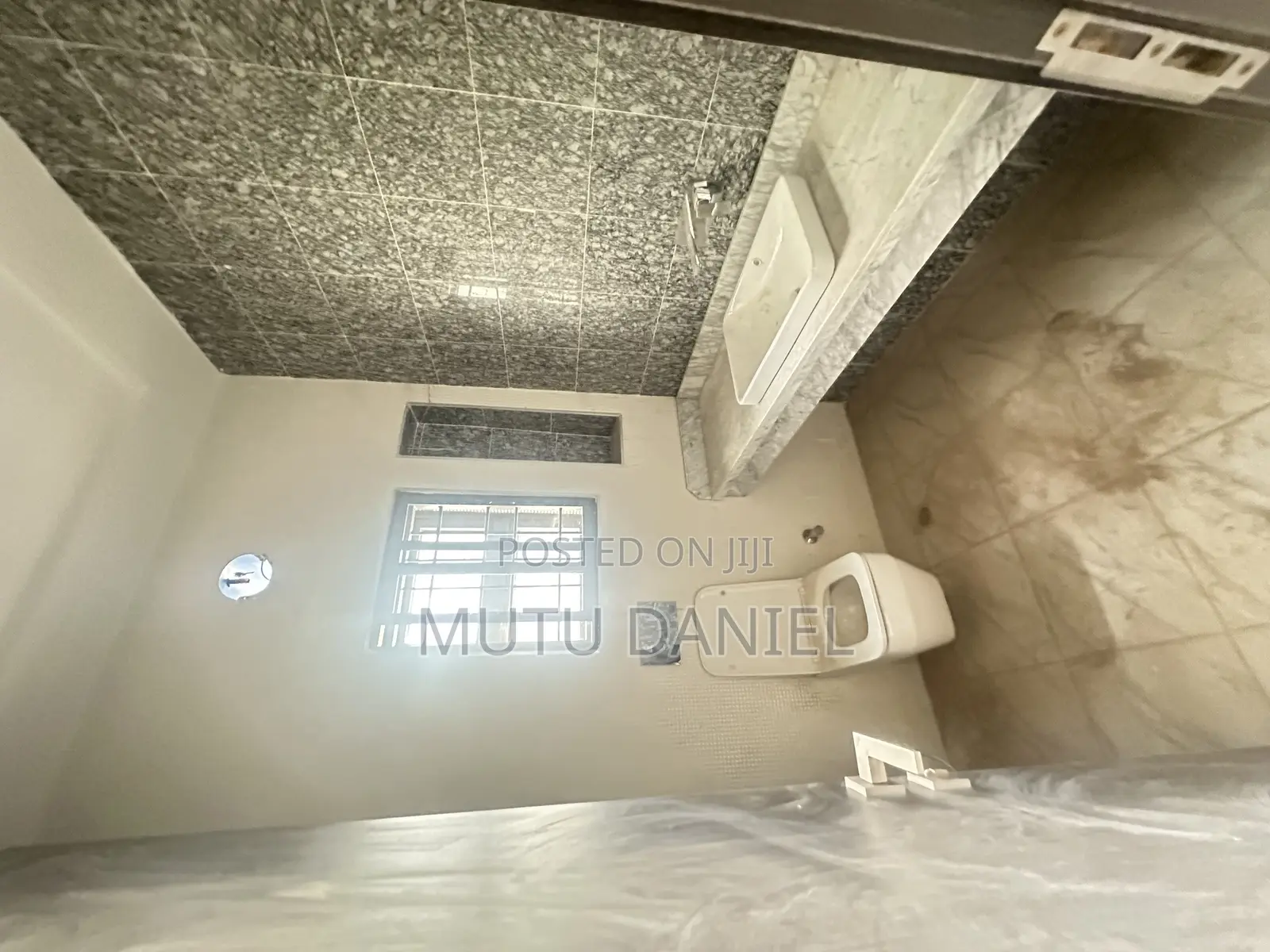 6bdrm Duplex in Apo Dutse for rent