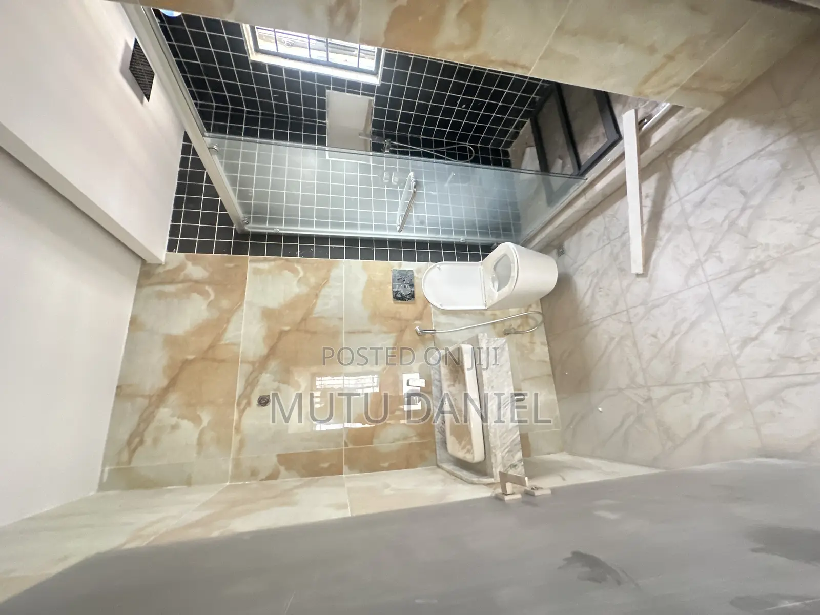 6bdrm Duplex in Apo Dutse for rent