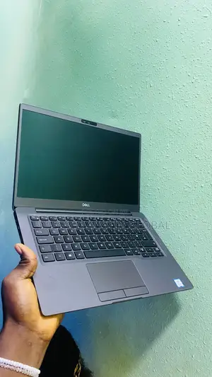 Laptop Dell Latitude 7300 8GB Intel Core I5 SSD 256GB