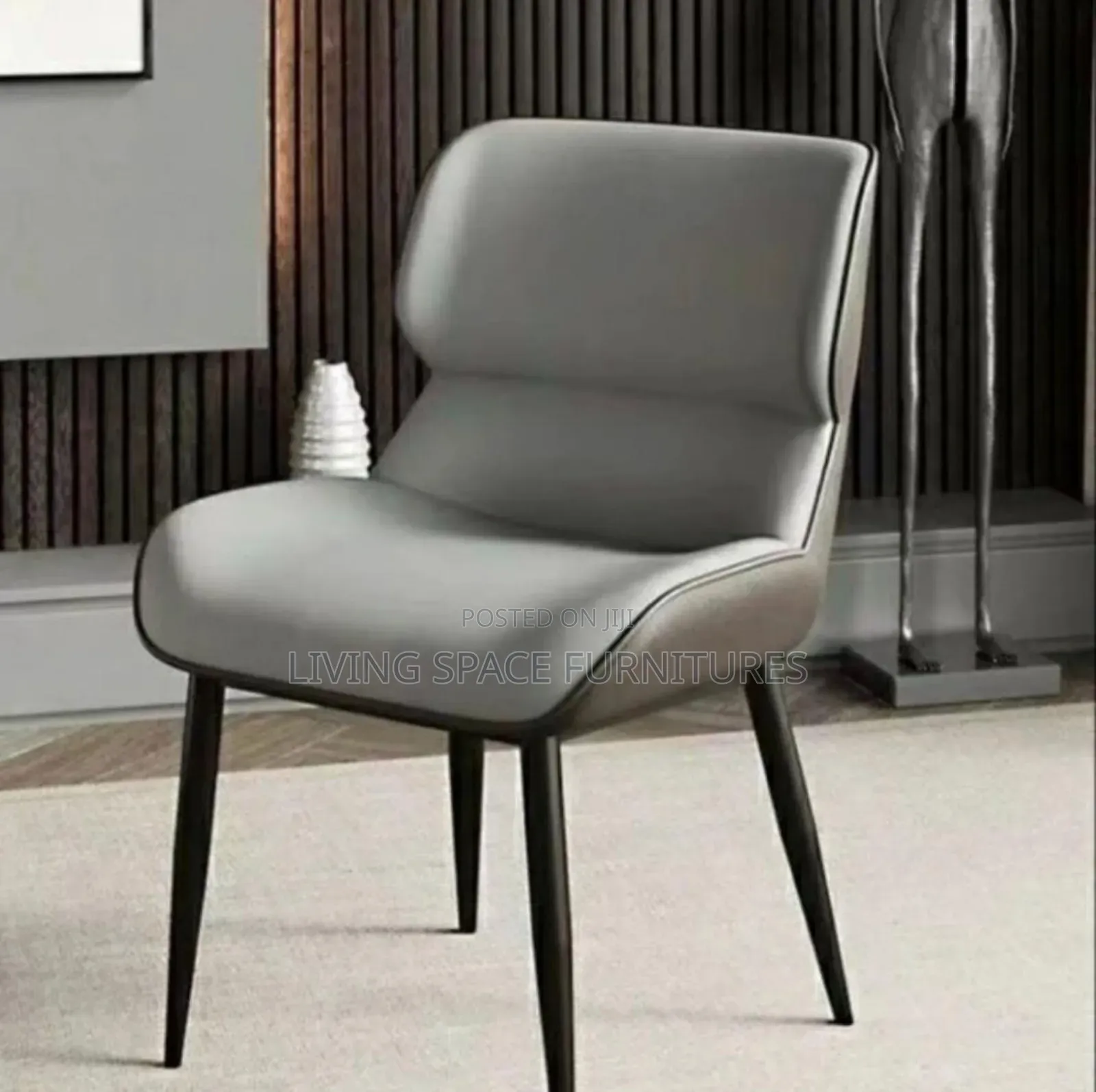 Solid Big Foam Dining Leather Chair