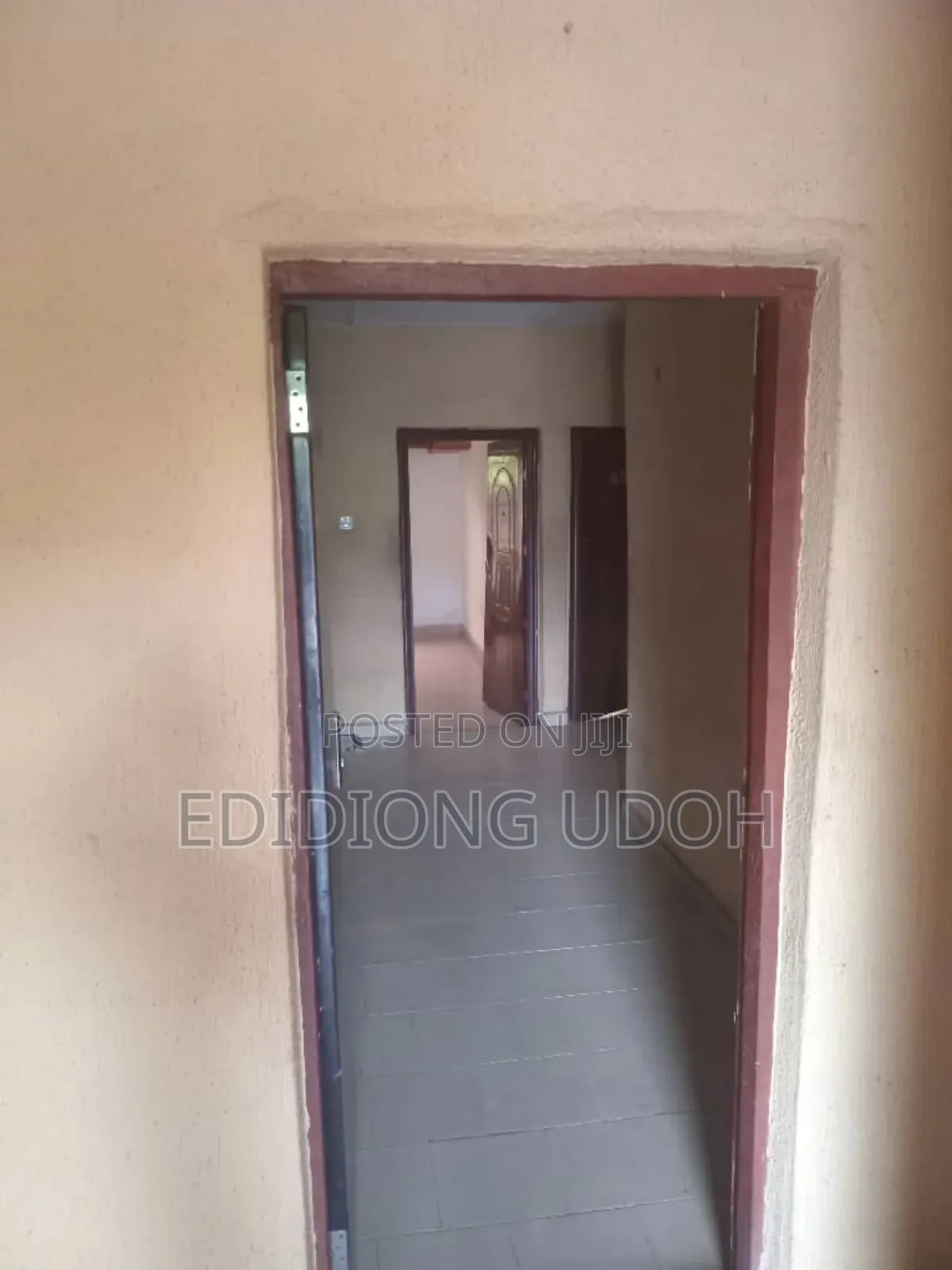 4bdrm Bungalow in Ekpri Nsukara Off for sale