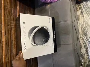 Onyx Studio 8