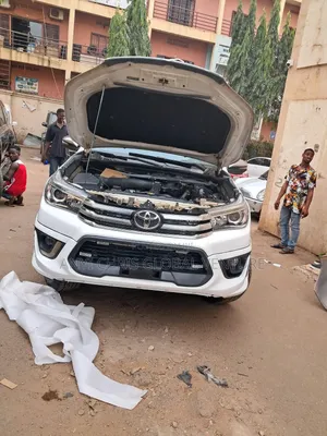 Ttoyota Hilux Upgrade From 2012 to 2018 Model