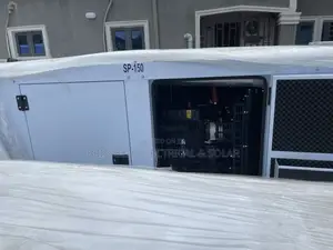 Silent England Perkins Soundproof Diesel Generator 150kva