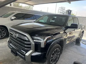 Toyota Tundra 2024 Black