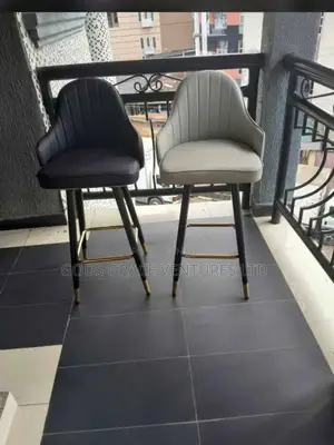 Bar Stool for Hotels and Homes