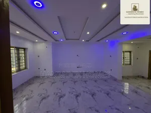 4bdrm Bungalow in Irepodun Estate, Akobo for sale
