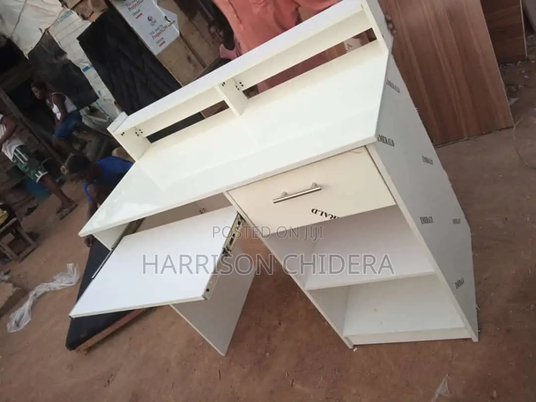 Front Desk Studio Table