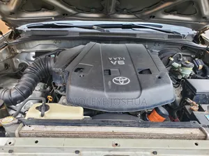 Toyota 4-Runner SR5 V6 2006 Gray