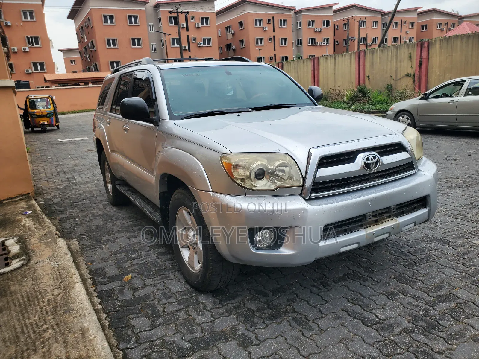 Toyota 4-Runner SR5 V6 2006 Gray