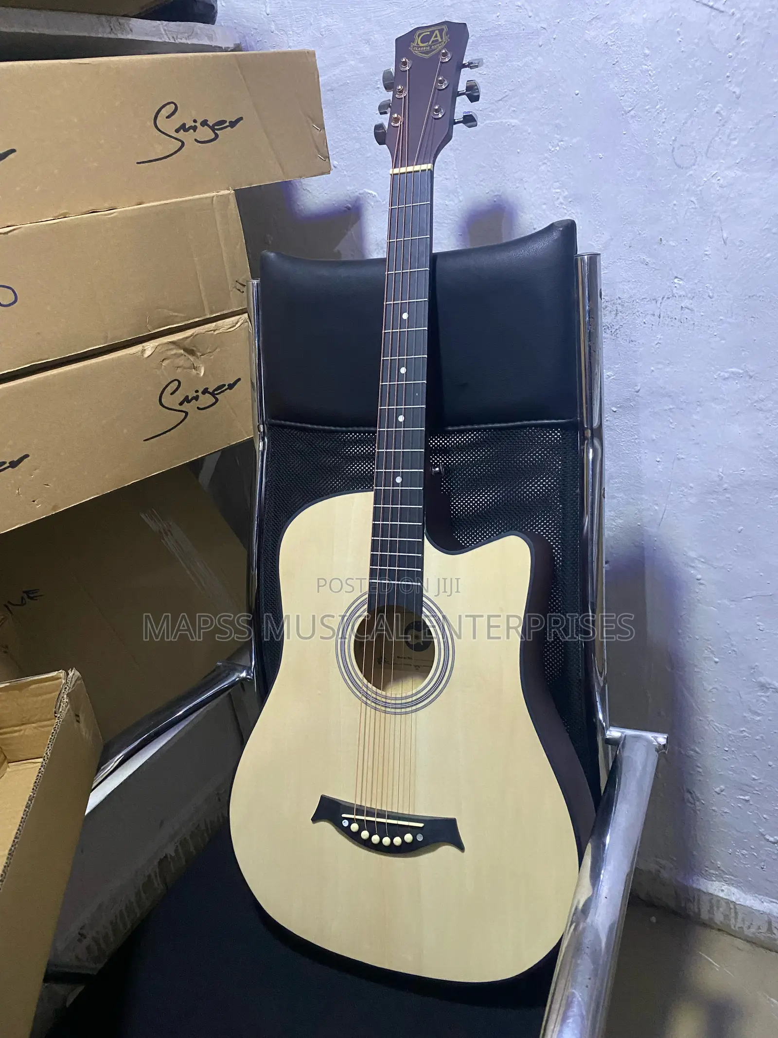 40-Inch Acoustic Guitar