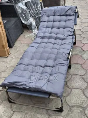 Mobile Foldable Relaxing Bed