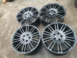 Benz E 350 2008/10 18 Rim Follow Come