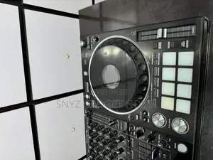 Pioneer DDJ SRT 1000