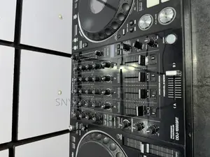 Pioneer DDJ SRT 1000