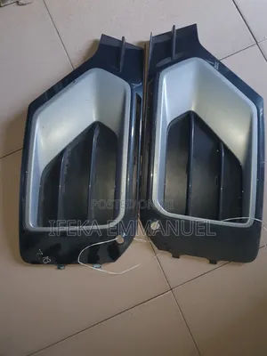 Front Bumper Bascket Audi Q2