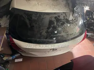Toyota Venza Boot 013 (Body Spare Parts)