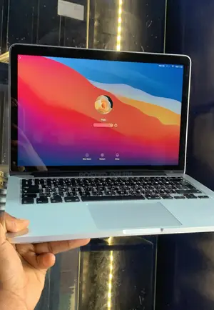 Laptop Apple MacBook Pro 2015 8GB Intel Core i5 SSD 256GB