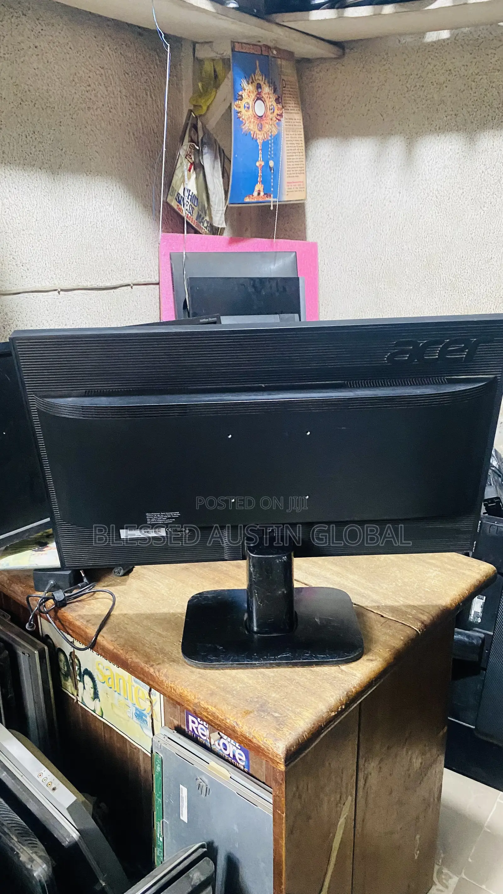 27 Inches Frameless Monitor