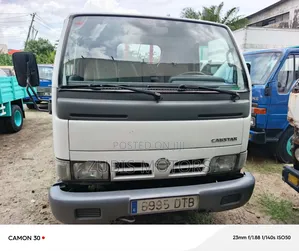 Nissan Cabstar White Color Petrol Engine Six Tire