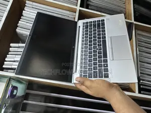Laptop HP EliteBook 845 G8 16GB AMD Ryzen 5 SSD 256GB