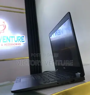 Photo - Laptop Dell Latitude E7470 16GB Intel Core I7 SSD 256GB