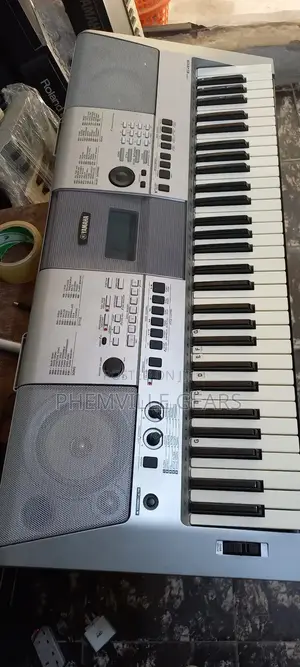 Psr E413  Uk Used Keyboard.