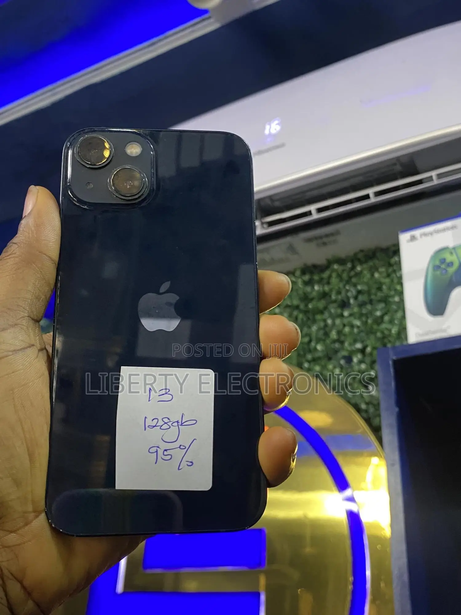 Apple iPhone 13 128 GB Black