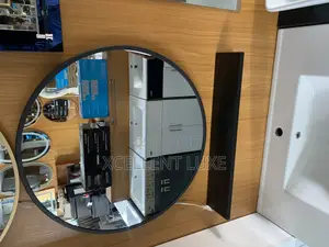 Round Mirror With Shelve