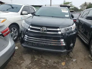 Toyota Highlander 2015 Black