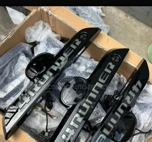 4runner Boot Chrome With Light