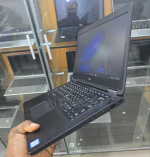 Laptop Dell Latitude 14 E5470 8GB Intel Core i7 SSD 256GB