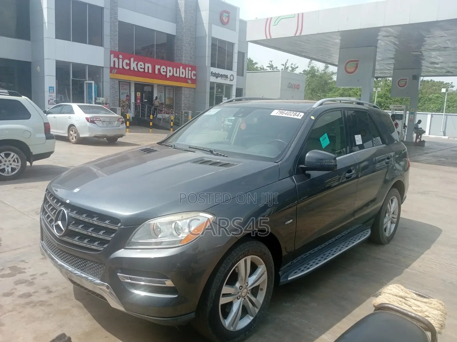 Mercedes-Benz M Class 2012 Gray