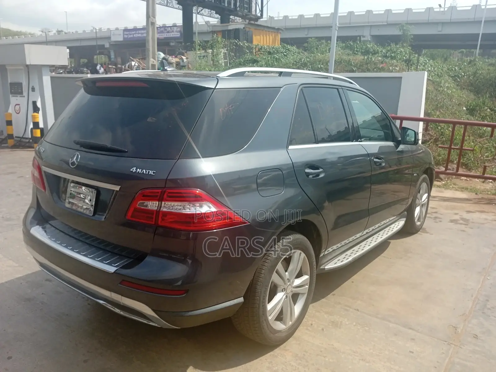 Mercedes-Benz M Class 2012 Gray
