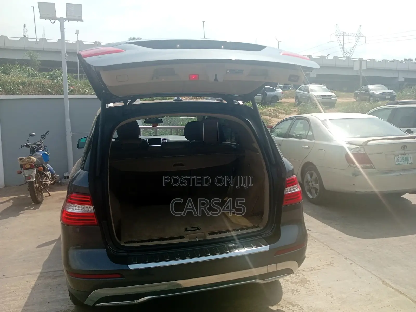 Mercedes-Benz M Class 2012 Gray