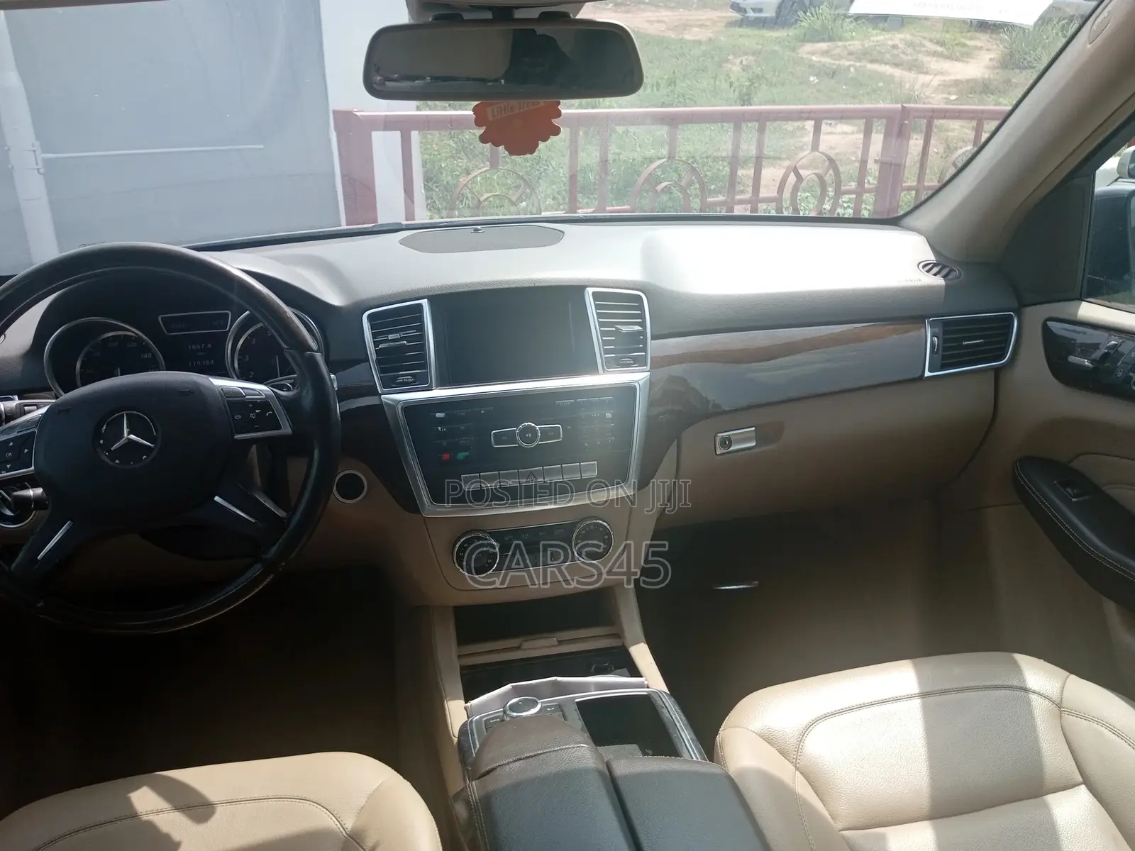 Mercedes-Benz M Class 2012 Gray