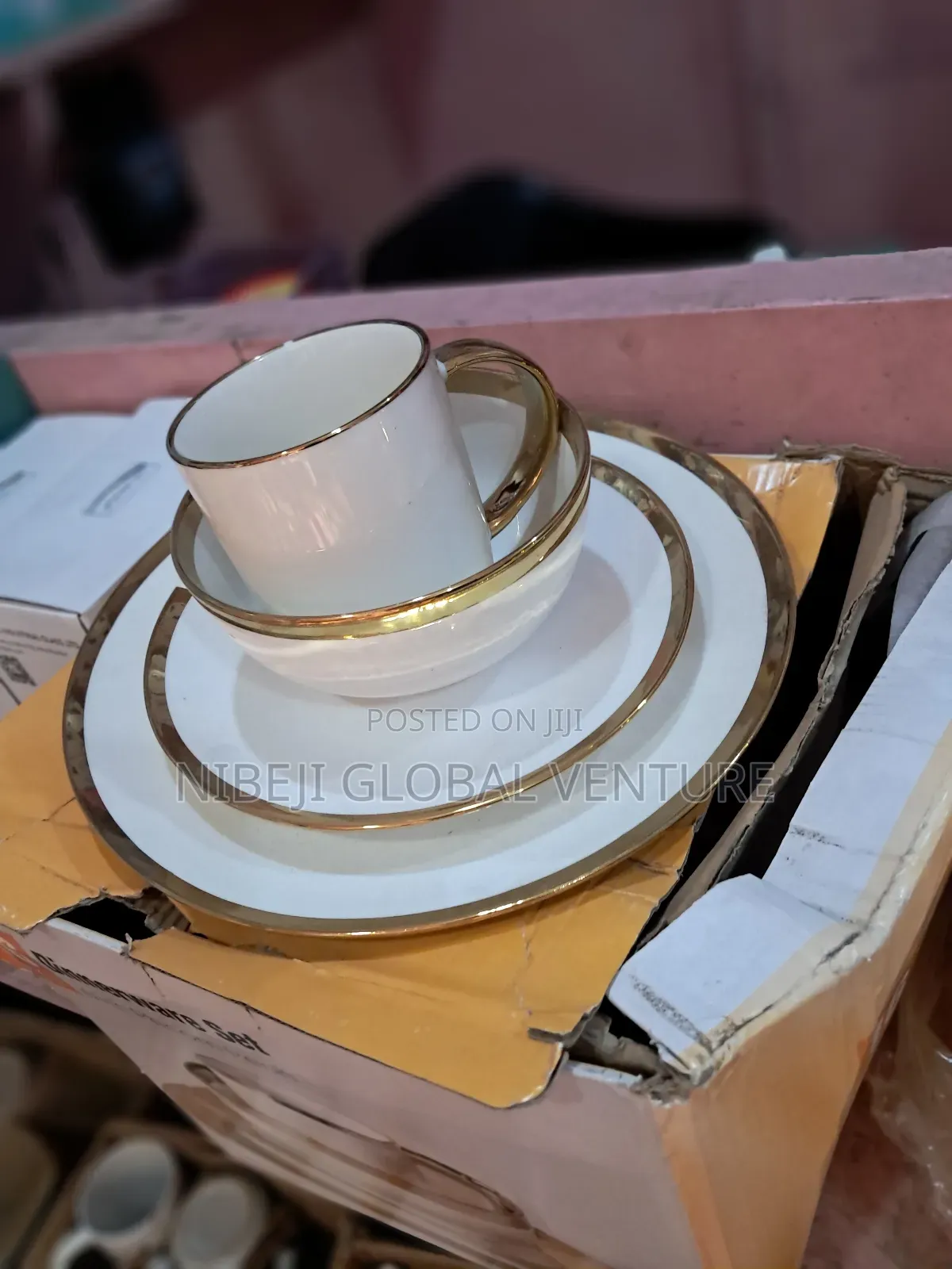16pices Dinnerware Set With Phnom Penh