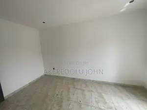 3bdrm Block of Flats in Jahi for rent