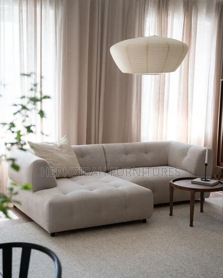 Executive L Shaped Sofa With Throw Pillow