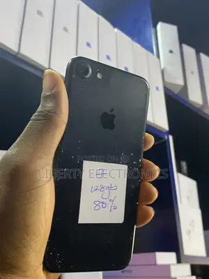 Apple iPhone 7 128 GB Black