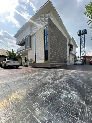 Furnished 5bdrm Duplex in Port-Harcourt for sale