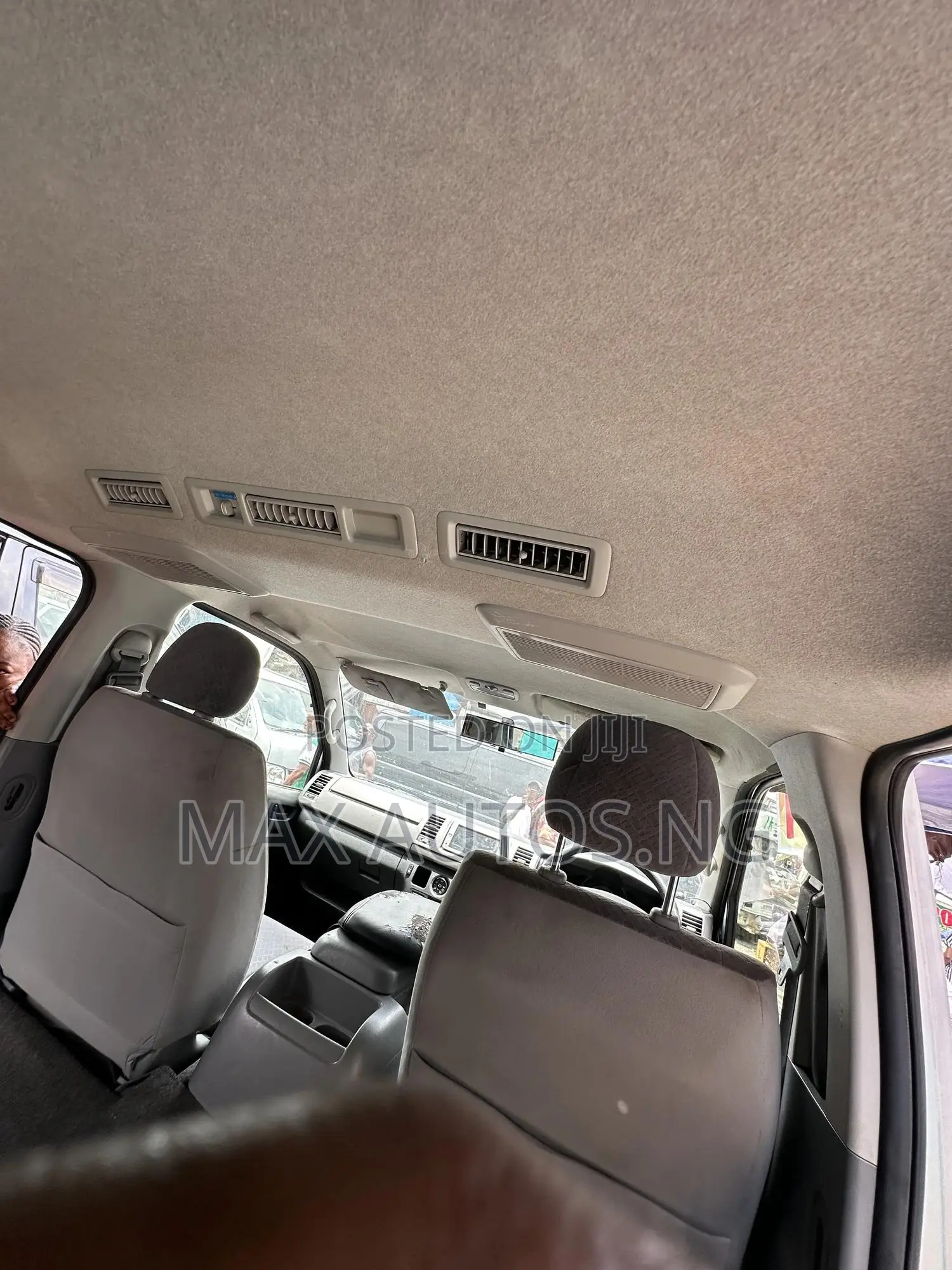 Toyota HiAce 2010 Grey