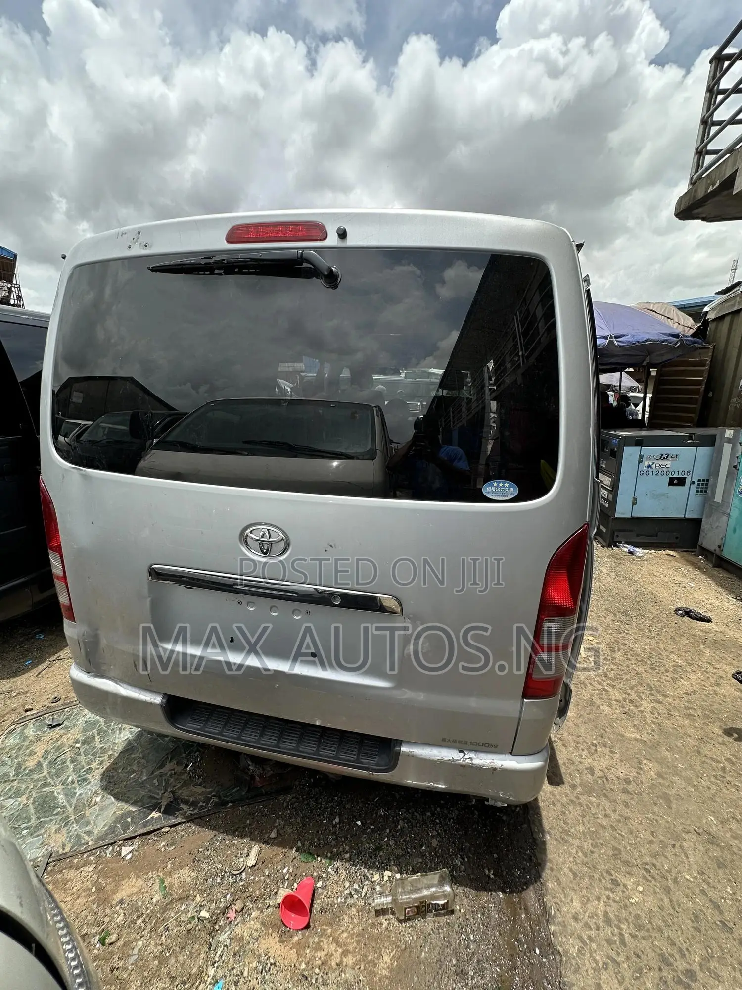 Toyota HiAce 2010 Grey