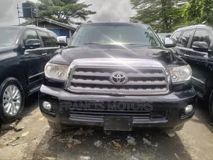 Toyota Sequoia 2015 Black