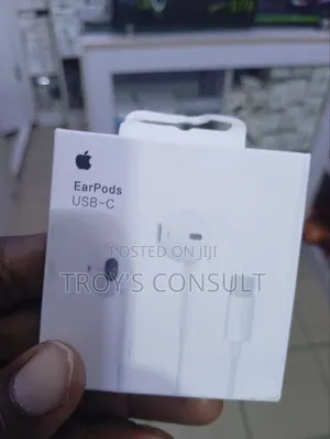 iPhone 16 Type-C Earphones