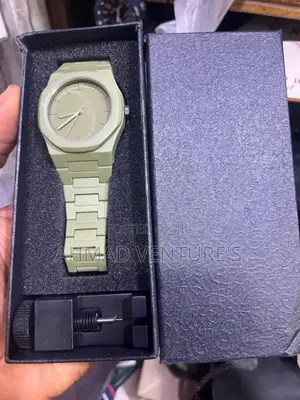 Valenzo Chain Watch